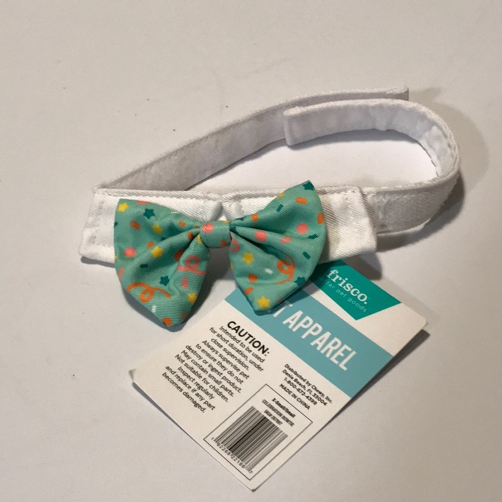 New small pet bow tie collar- Velcro closure - dog or cat